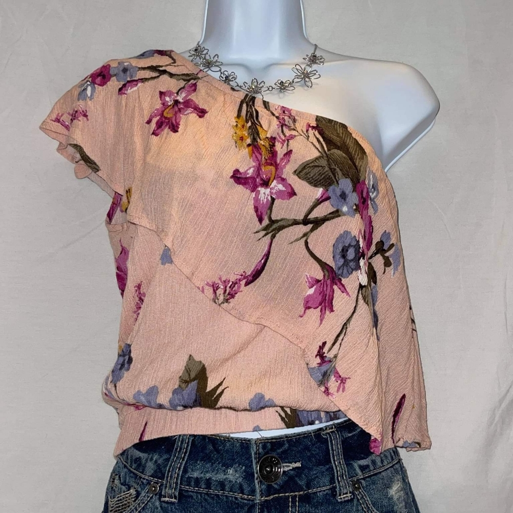 Floral One Shoulder Top